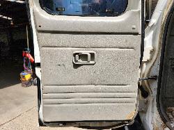View Nissan Patrol 2003 4 Door Station Wagon