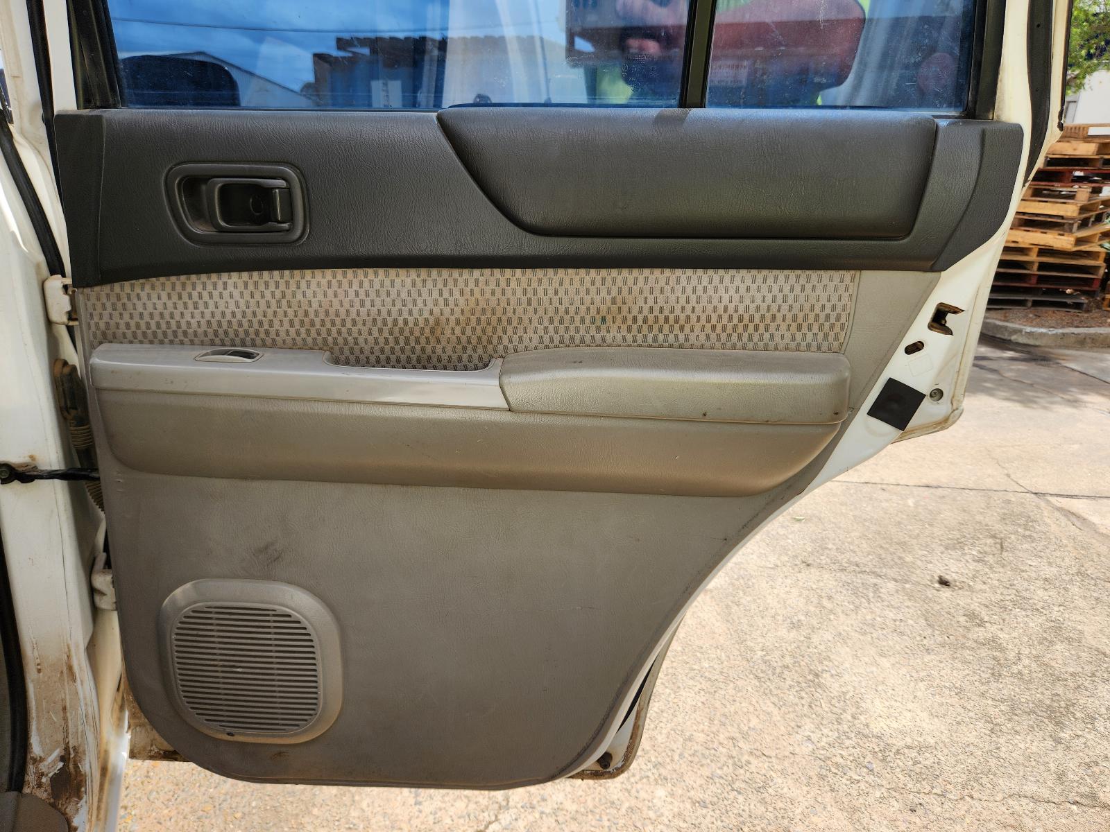 Nissan Patrol 2003 4 Door Station Wagon View Nissan Patrol 2003 4 Door Station Wagon