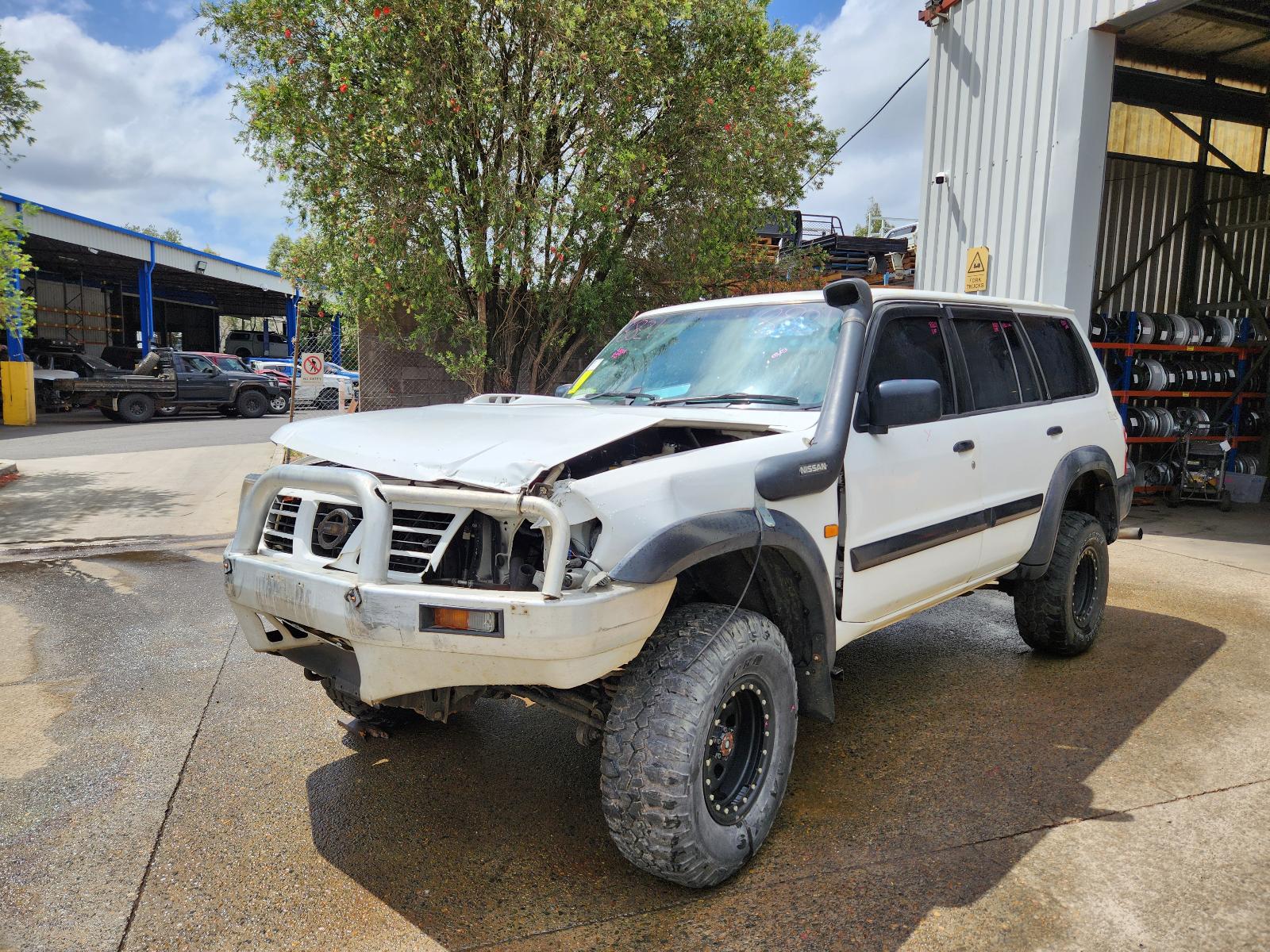Image for a Nissan Patrol 2003 4 Door Station Wagon
