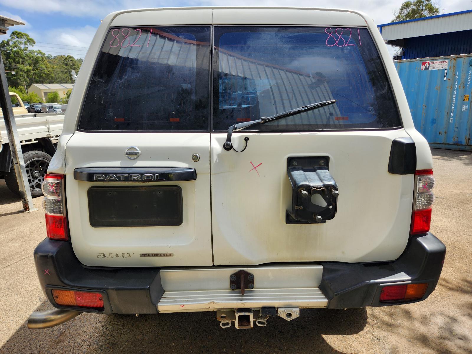 Nissan Patrol 2003 4 Door Station Wagon View Nissan Patrol 2003 4 Door Station Wagon
