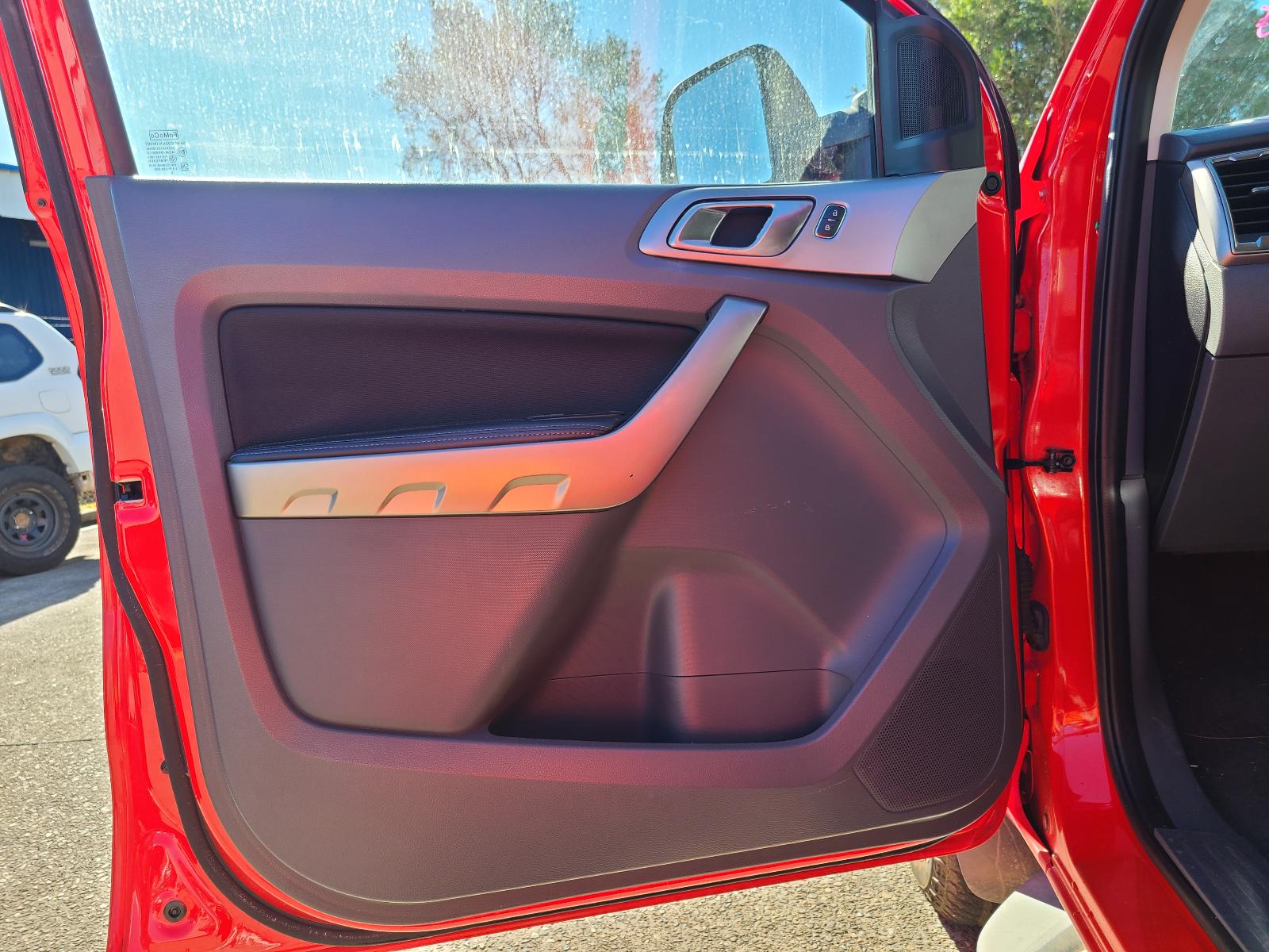View Ford Ranger 2015 4 Door Utility