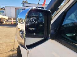 View Nissan Patrol 2006 4 Door Station Wagon