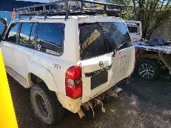 View Nissan Patrol 2006 4 Door Station Wagon