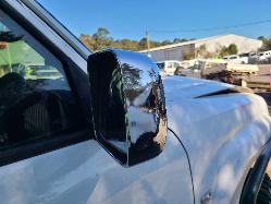 View Nissan Patrol 2006 4 Door Station Wagon