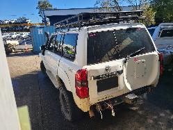 View Nissan Patrol 2006 4 Door Station Wagon