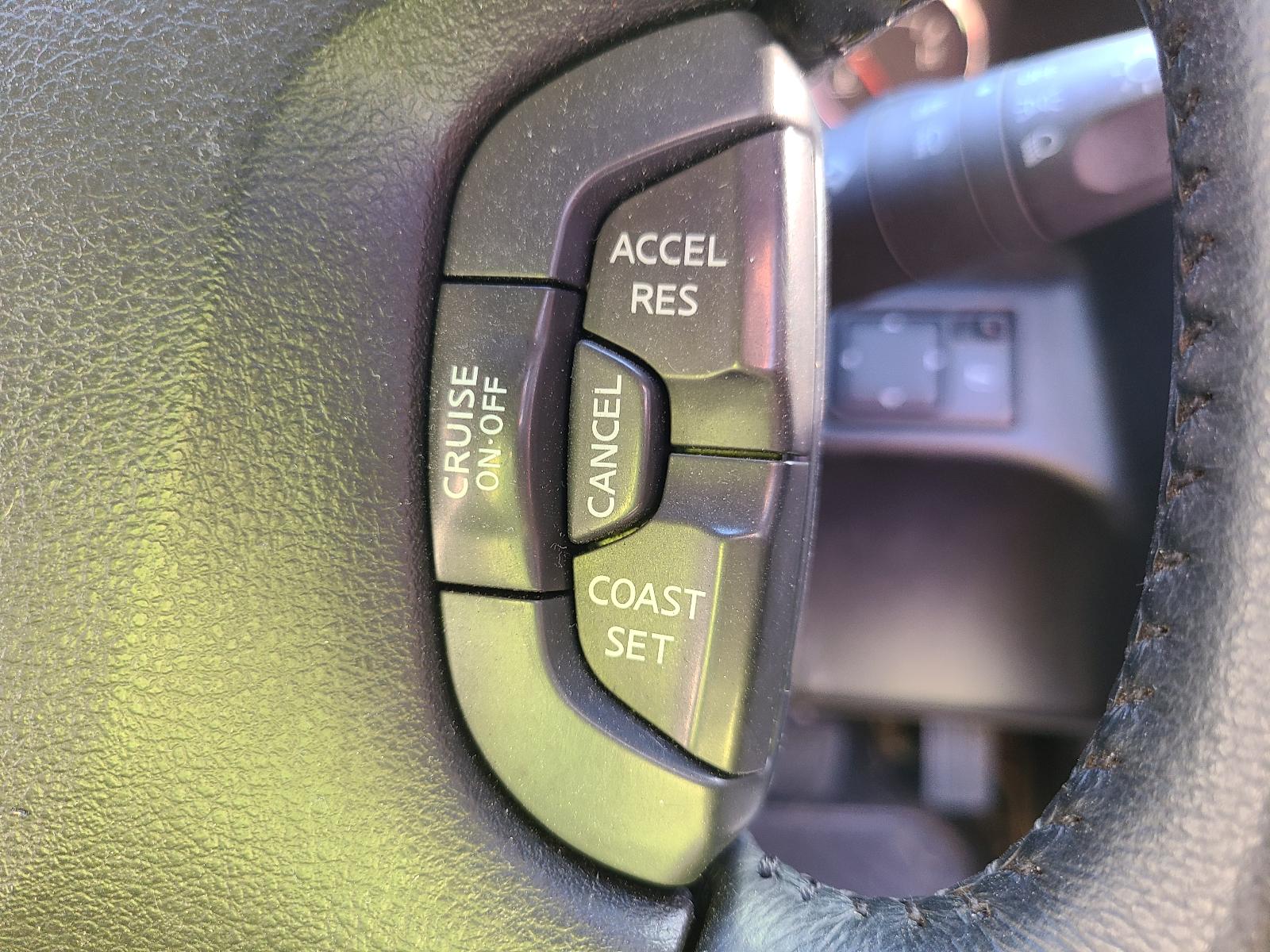 View Nissan Patrol 2014  