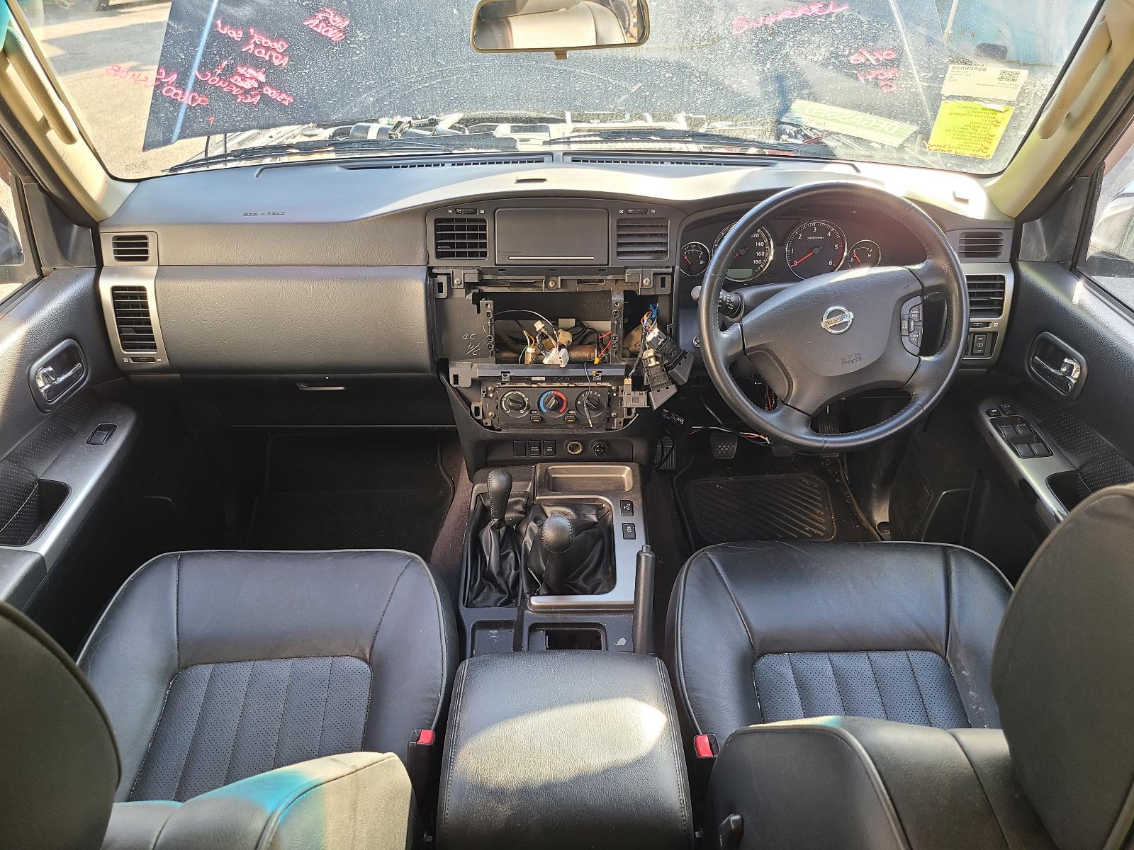 View Nissan Patrol 2014  