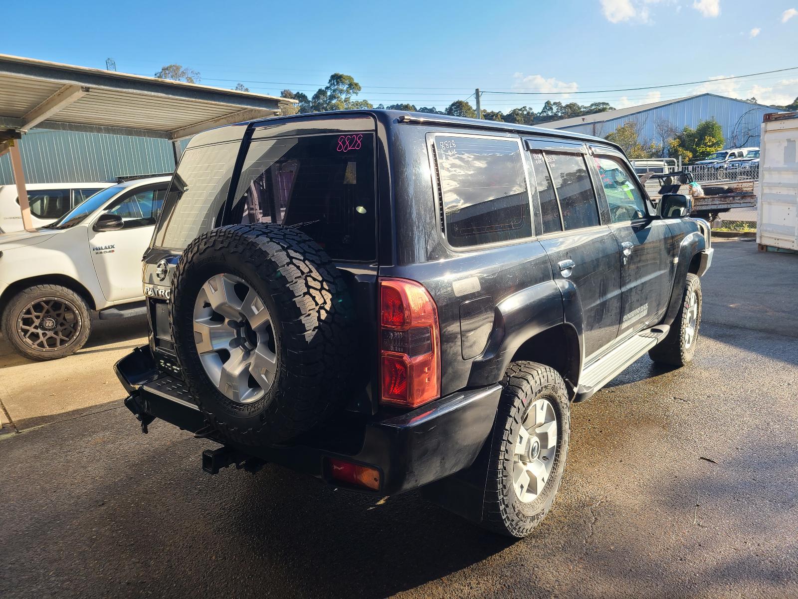 View Nissan Patrol 2014  