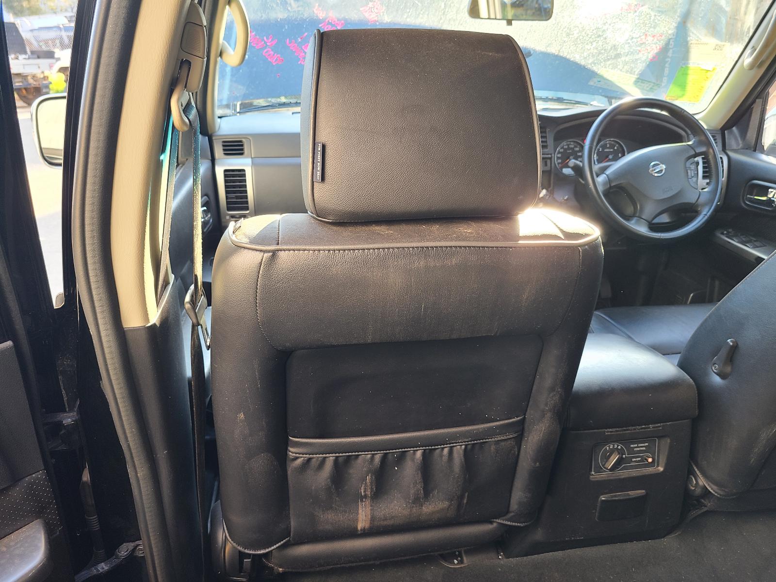 View Nissan Patrol 2014  