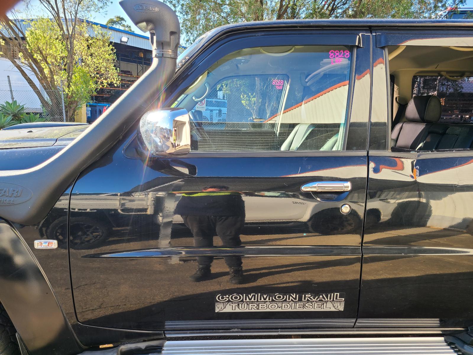View Nissan Patrol 2014  
