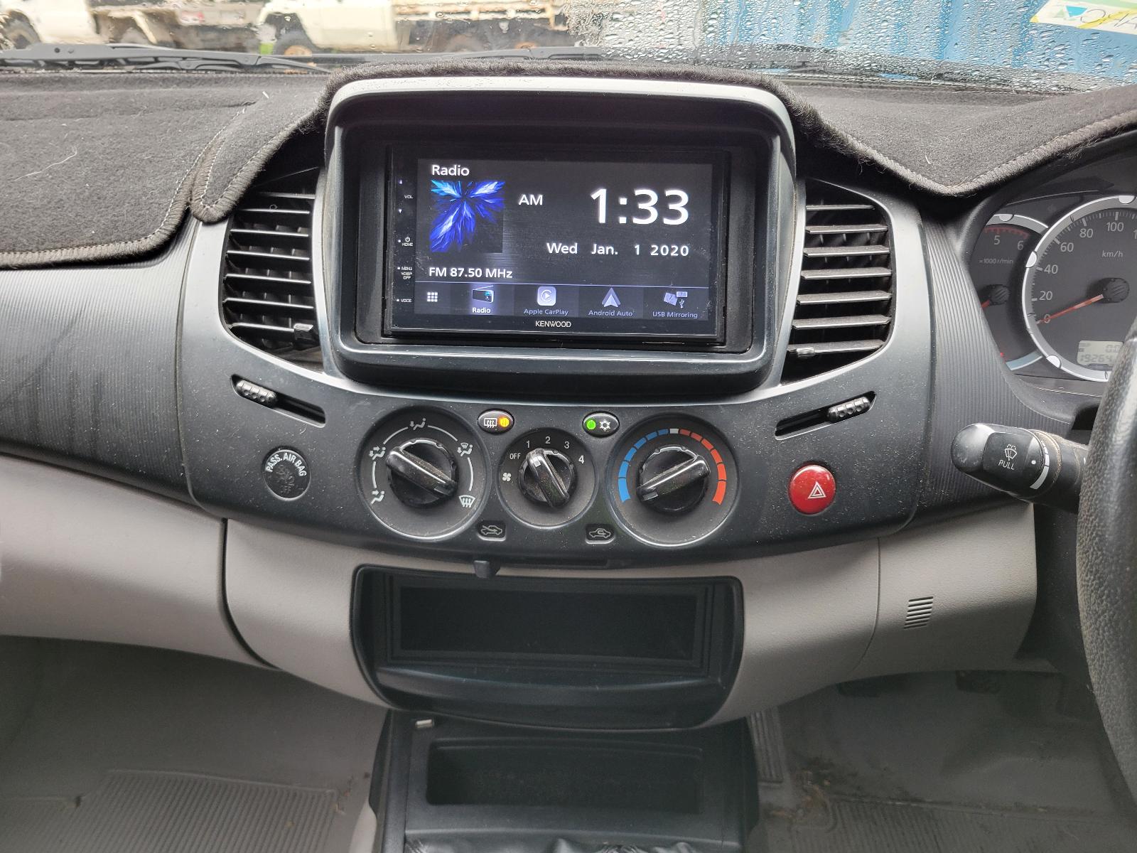 View Mitsubishi Triton 2013 4 Door Utility