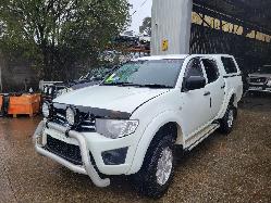 View Auto part Tonneau/Cover Mitsubishi Triton 2013