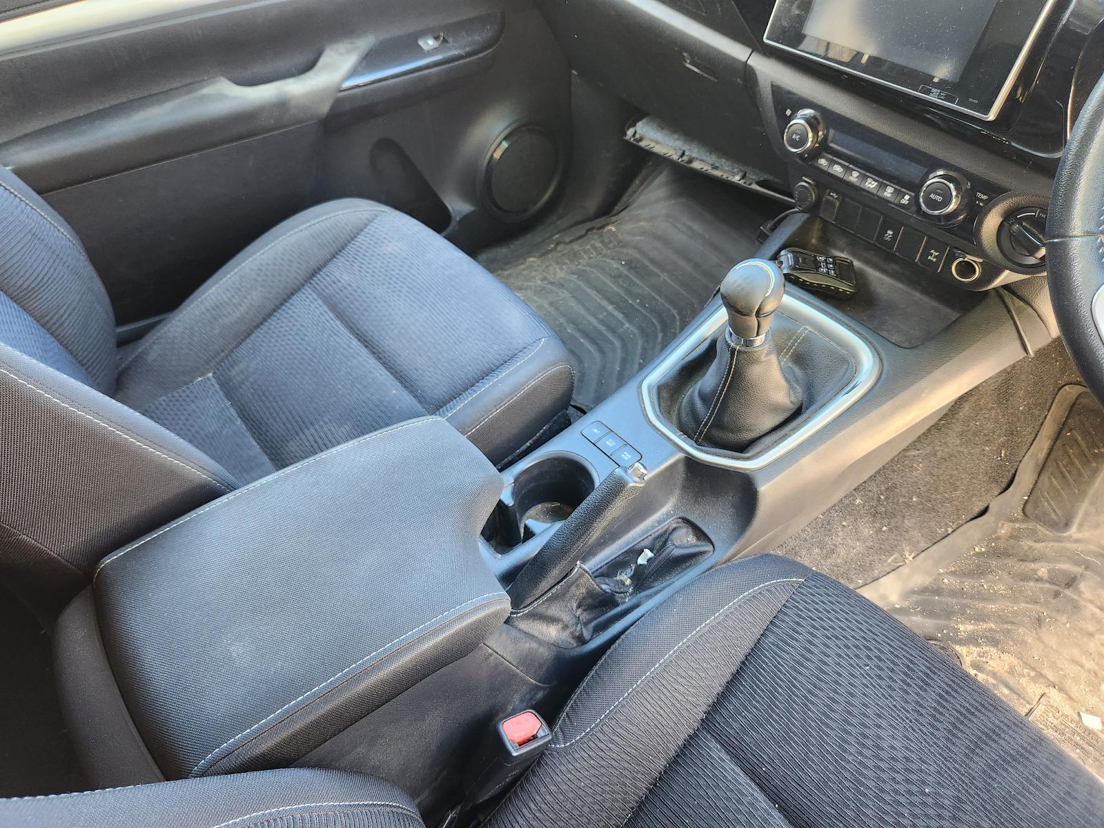 Toyota Hilux 2017 2 Door Utility View Toyota Hilux 2017 2 Door Utility