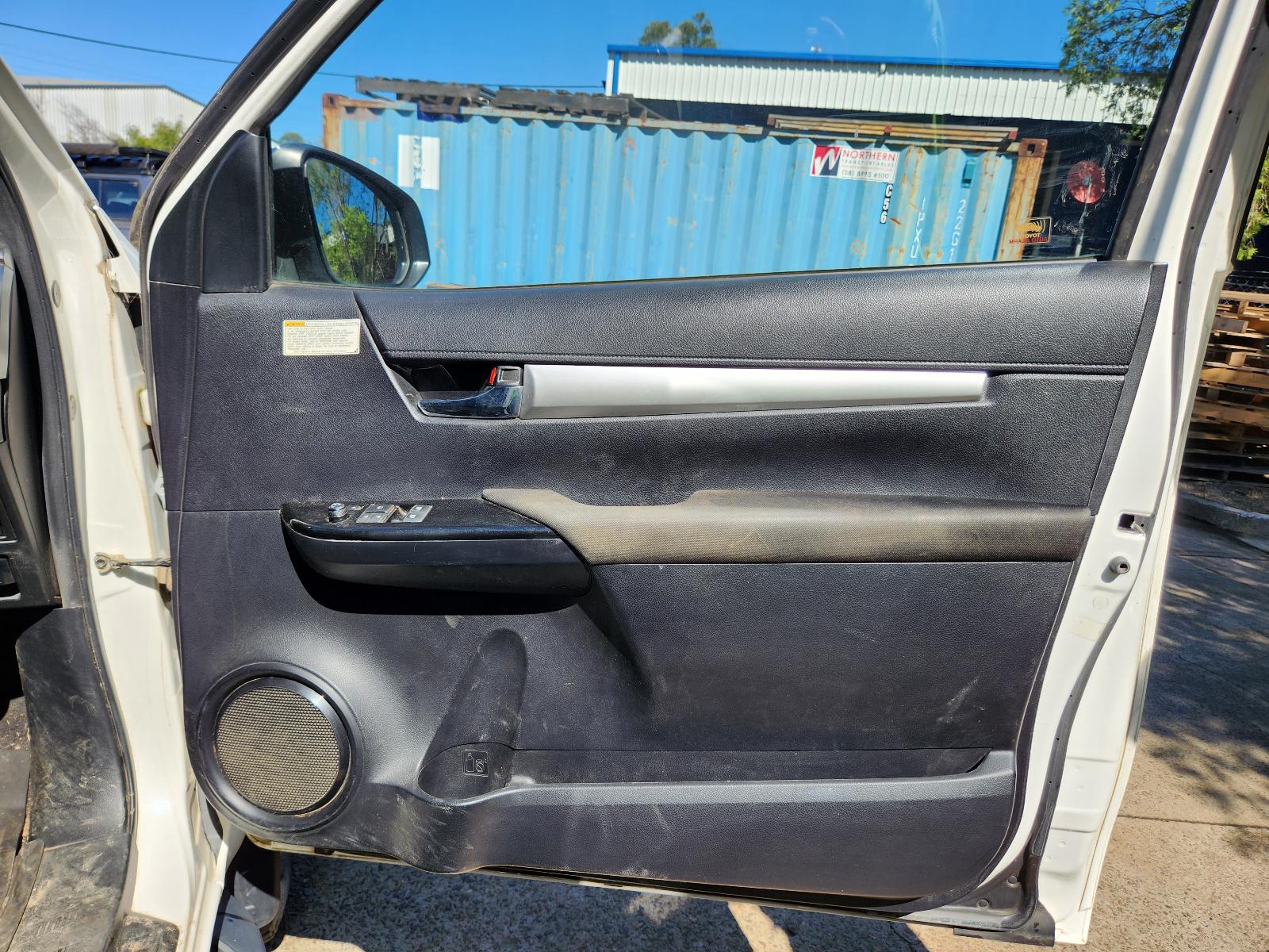 Toyota Hilux 2017 2 Door Utility View Toyota Hilux 2017 2 Door Utility