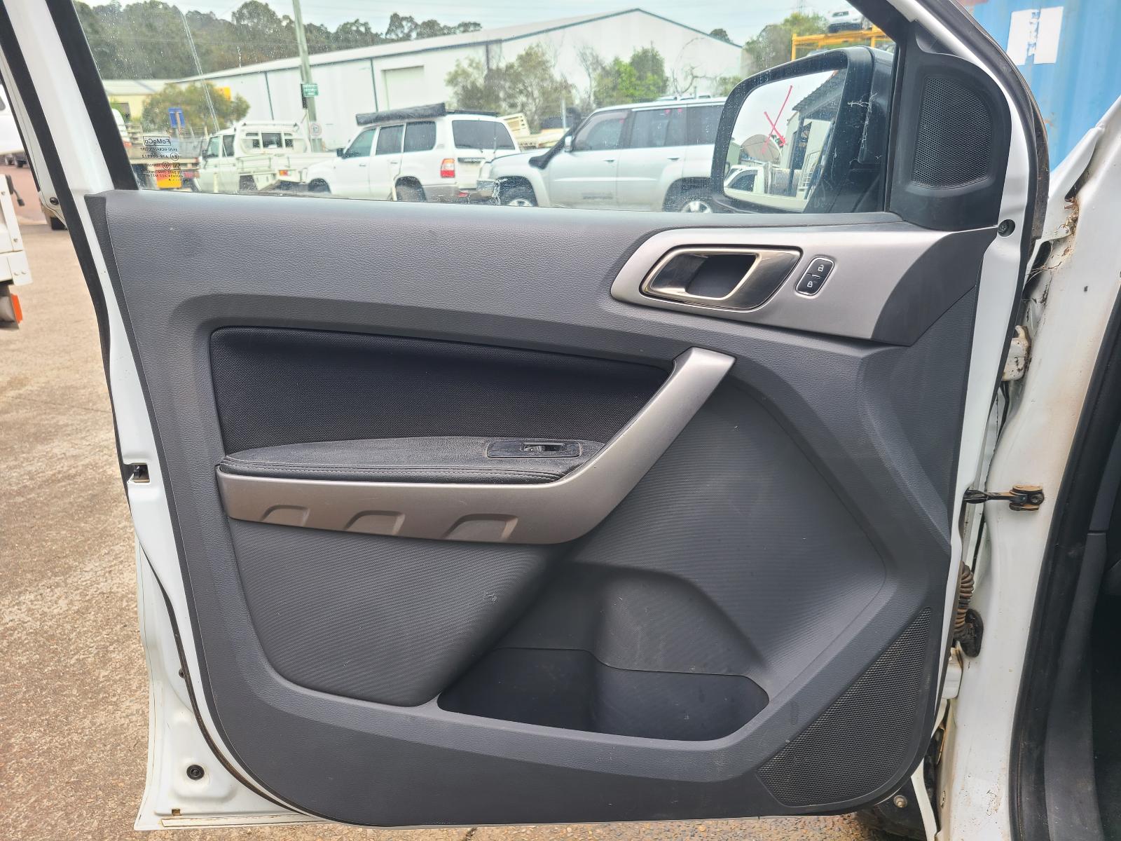 View Ford Ranger 2018  