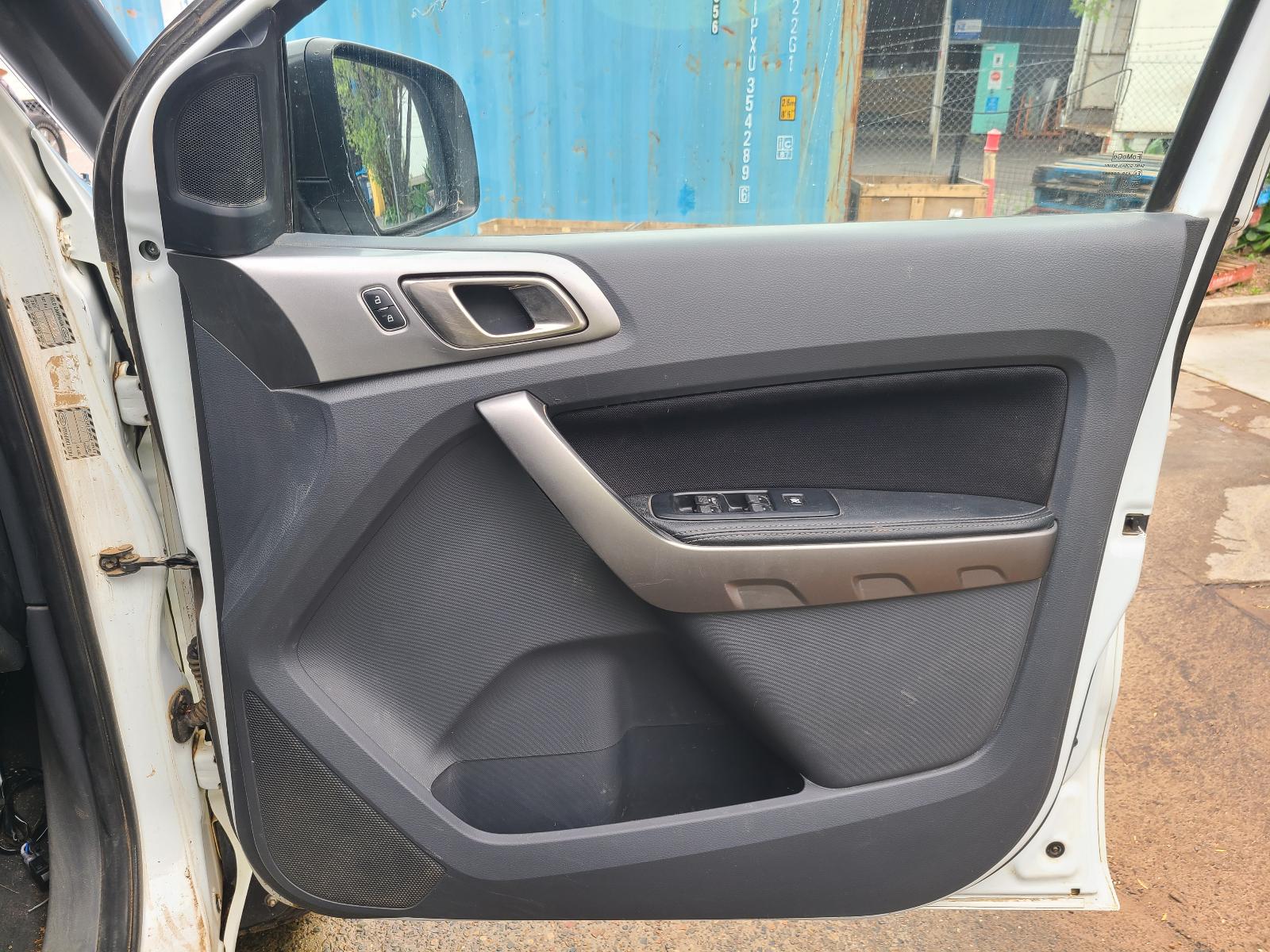 View Ford Ranger 2018  