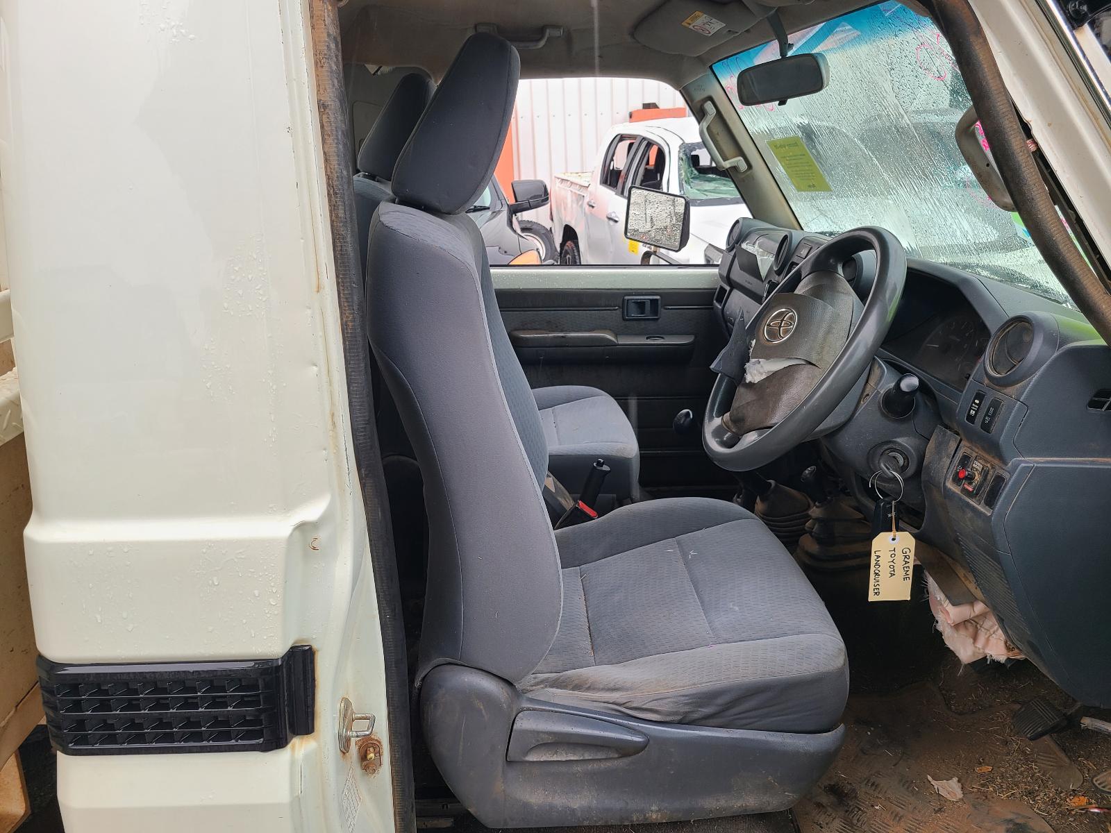 View Toyota Landcruiser 2019  