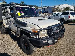 View Toyota Landcruiser 2014 4 Door Pickup