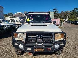 View Toyota Landcruiser 2014 4 Door Pickup