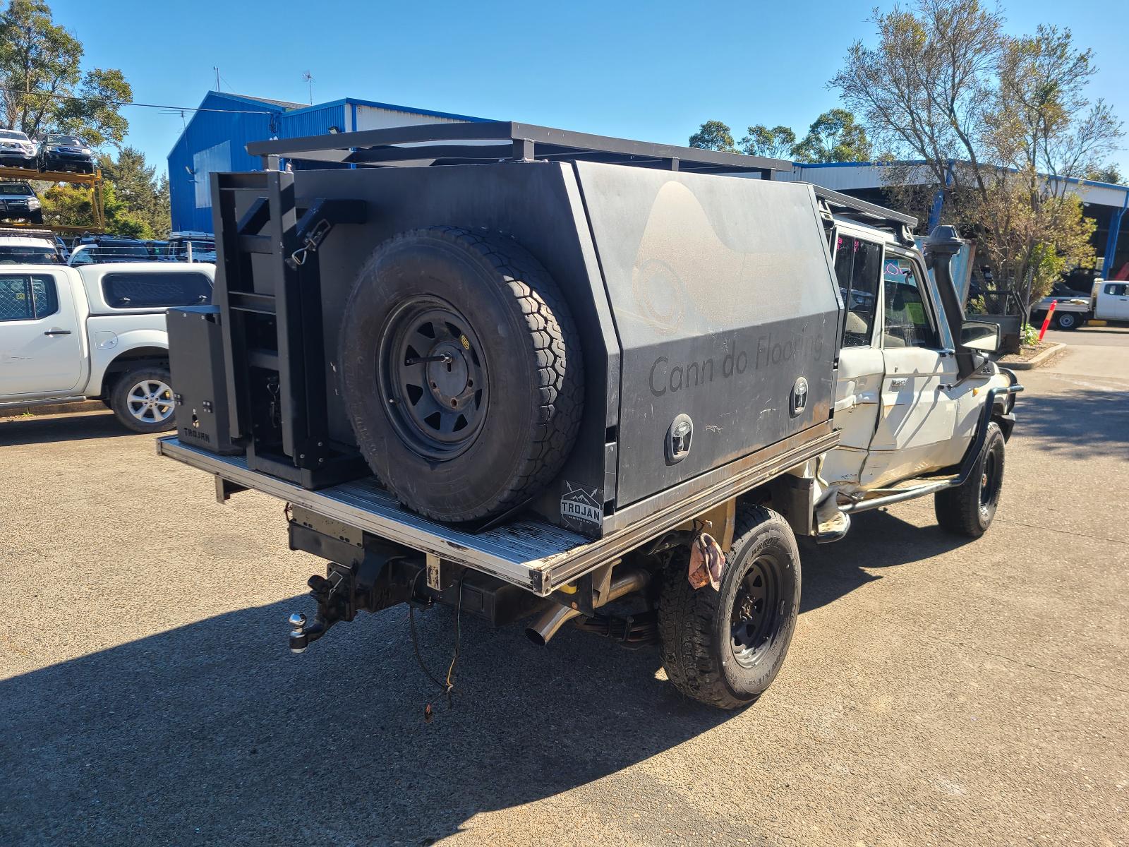 View Toyota Landcruiser 2014 4 Door Pickup