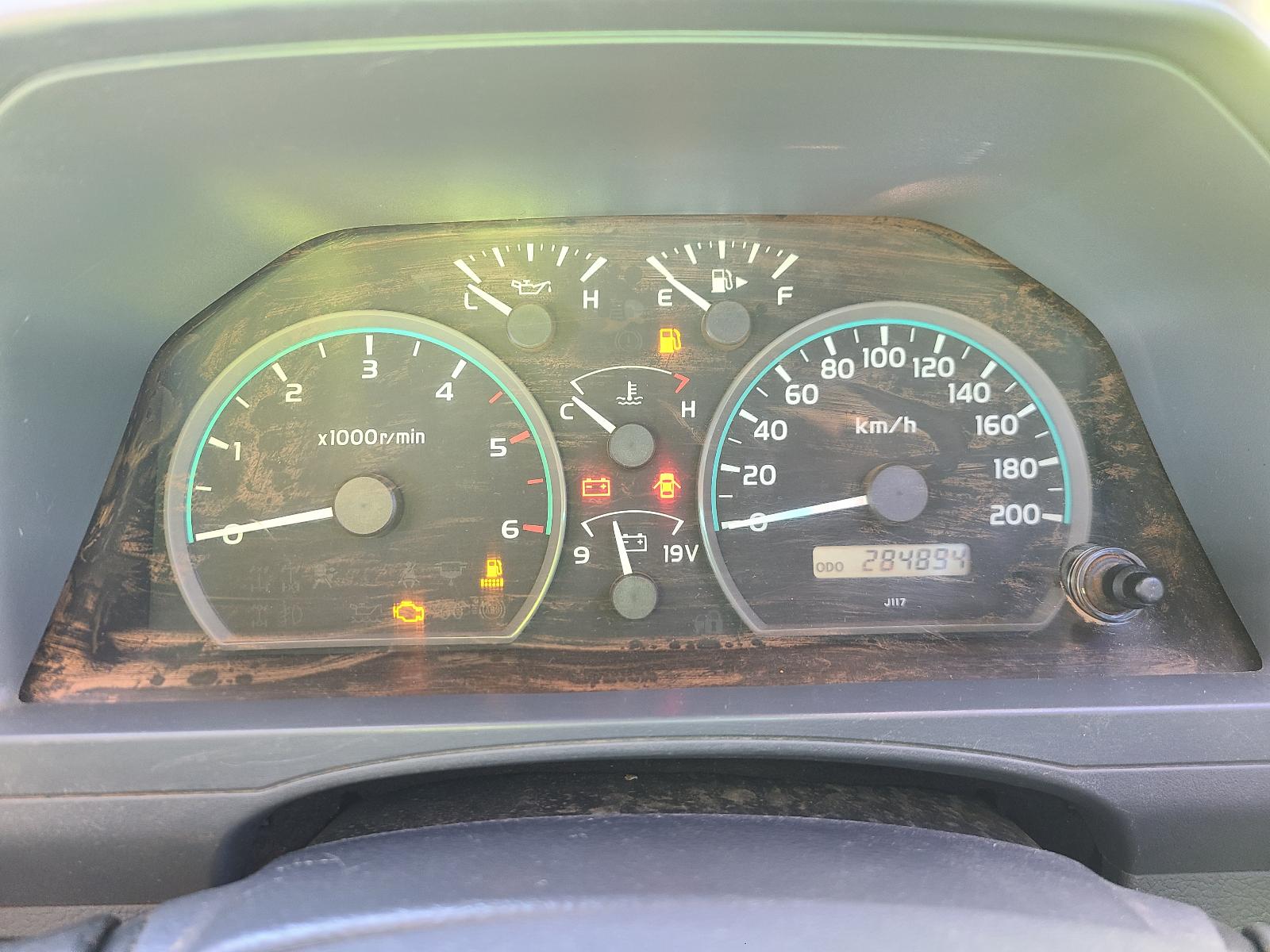 View Toyota Landcruiser 2014 4 Door Pickup
