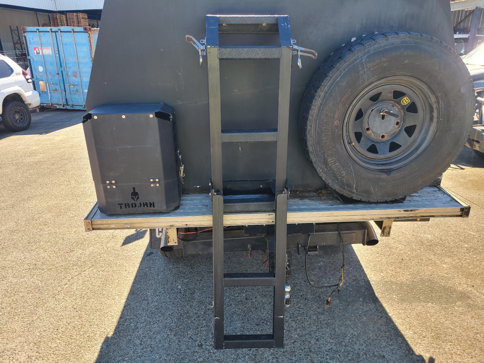 View Toyota Landcruiser 2014 4 Door Pickup