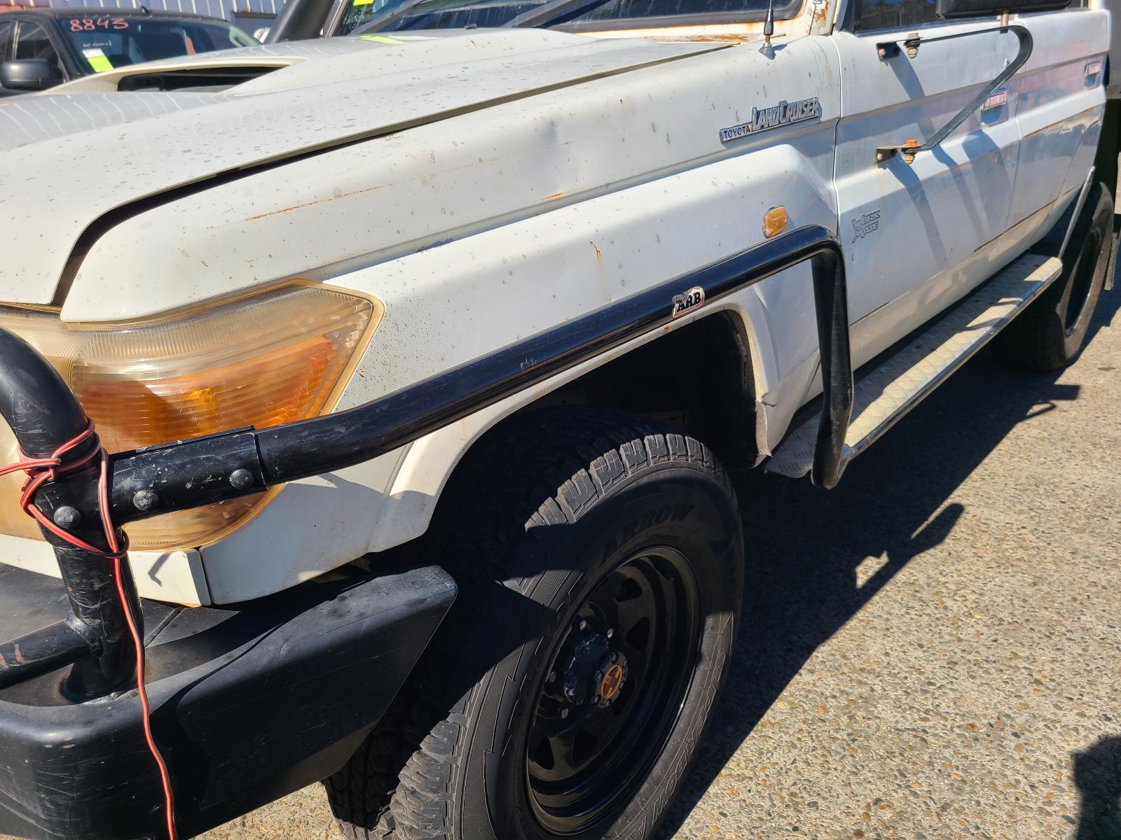 View Toyota Landcruiser 2014 4 Door Pickup