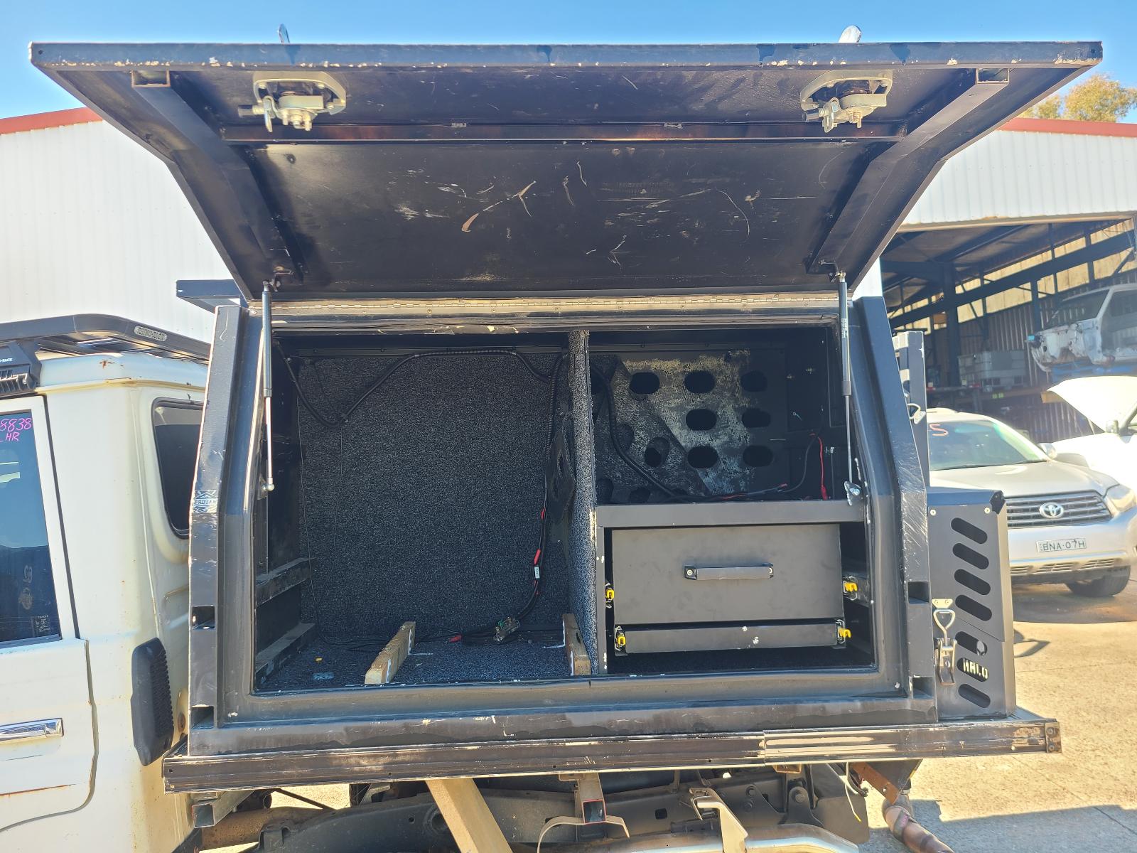 View Toyota Landcruiser 2014 4 Door Pickup
