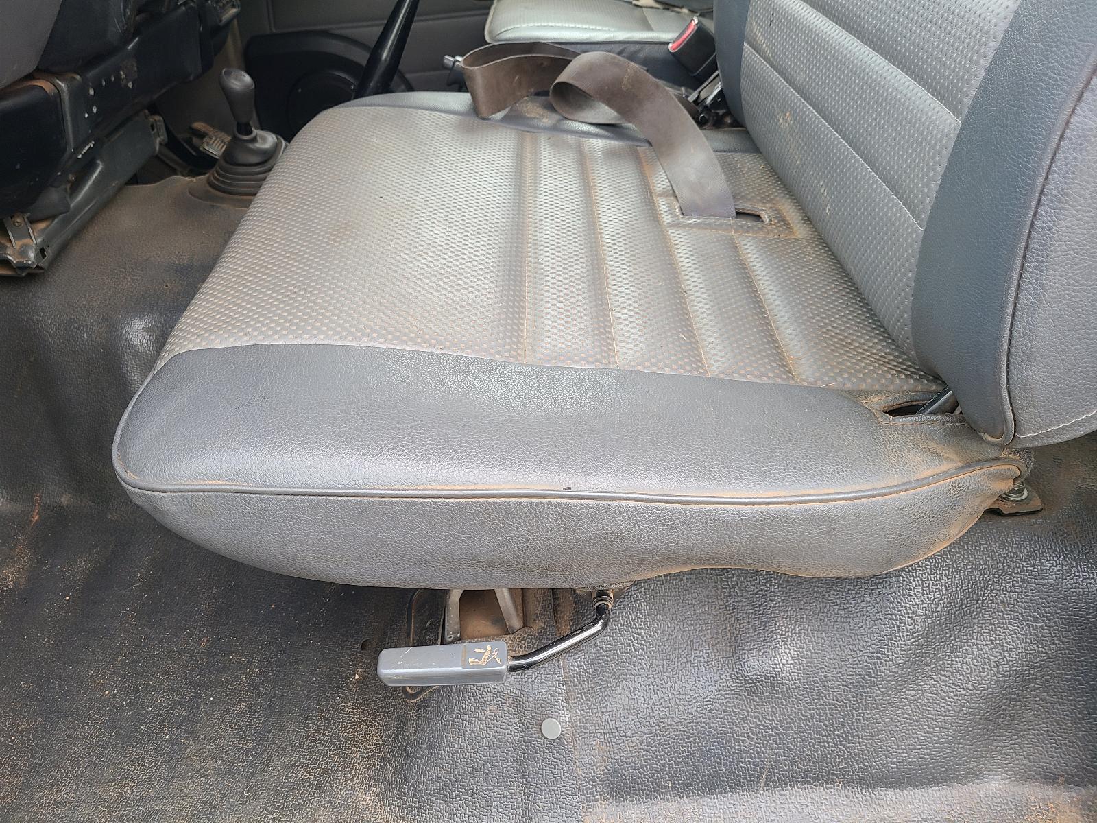 View Toyota Landcruiser 2002  
