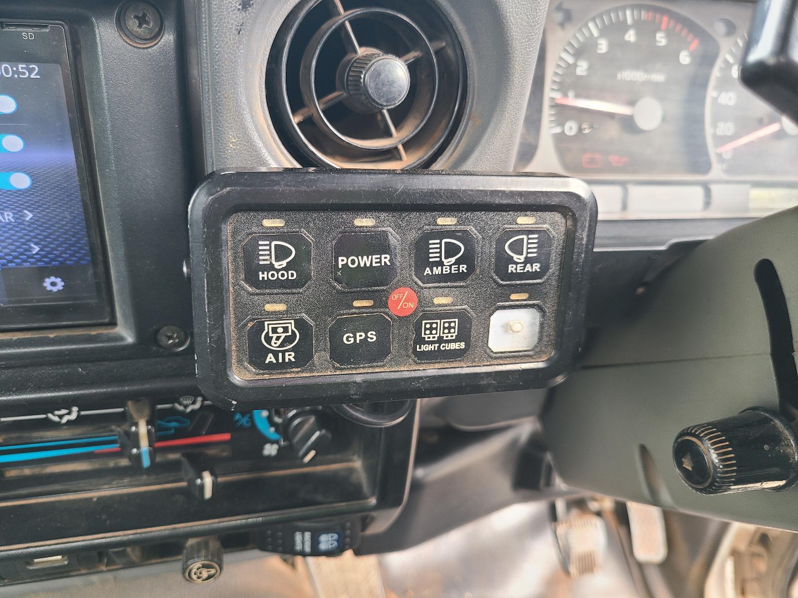 View Toyota Landcruiser 2002  