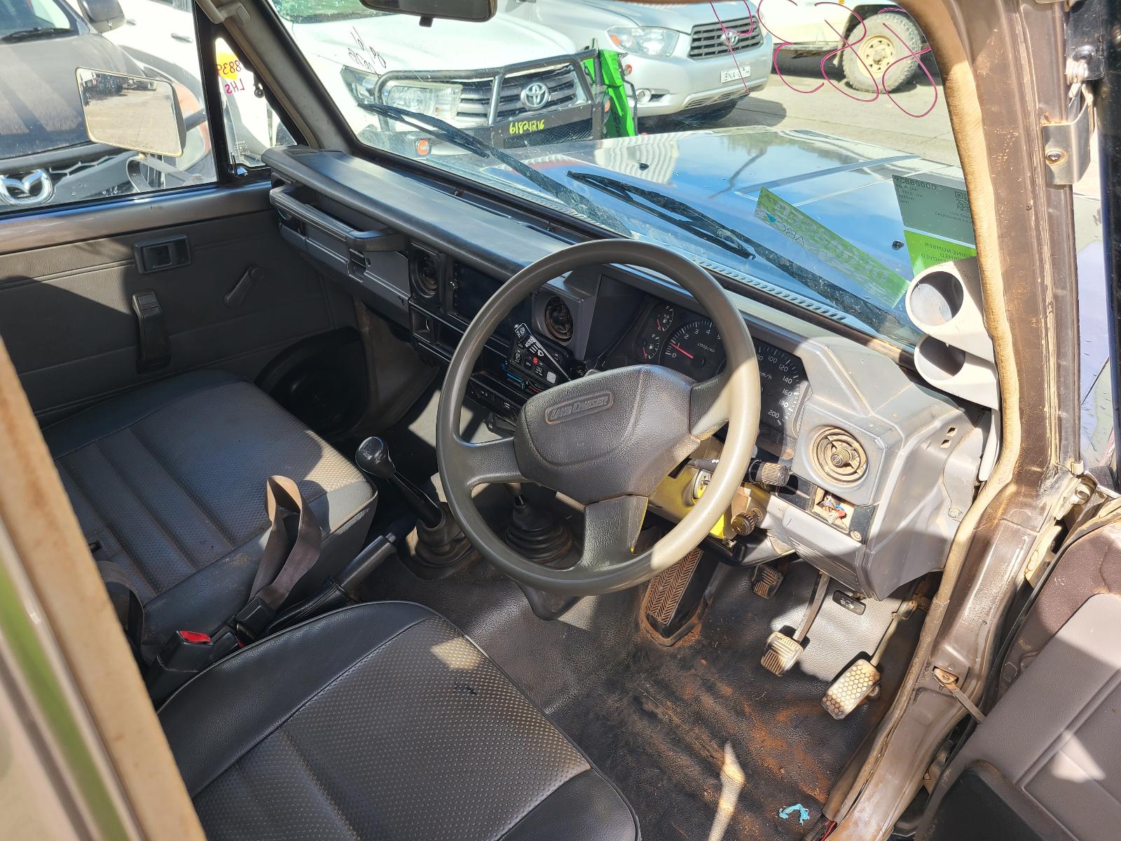 View Toyota Landcruiser 2002  