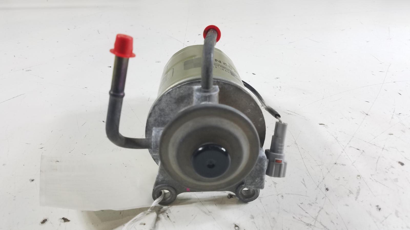 Fuel Filter Housing Hilux Toyota 2000