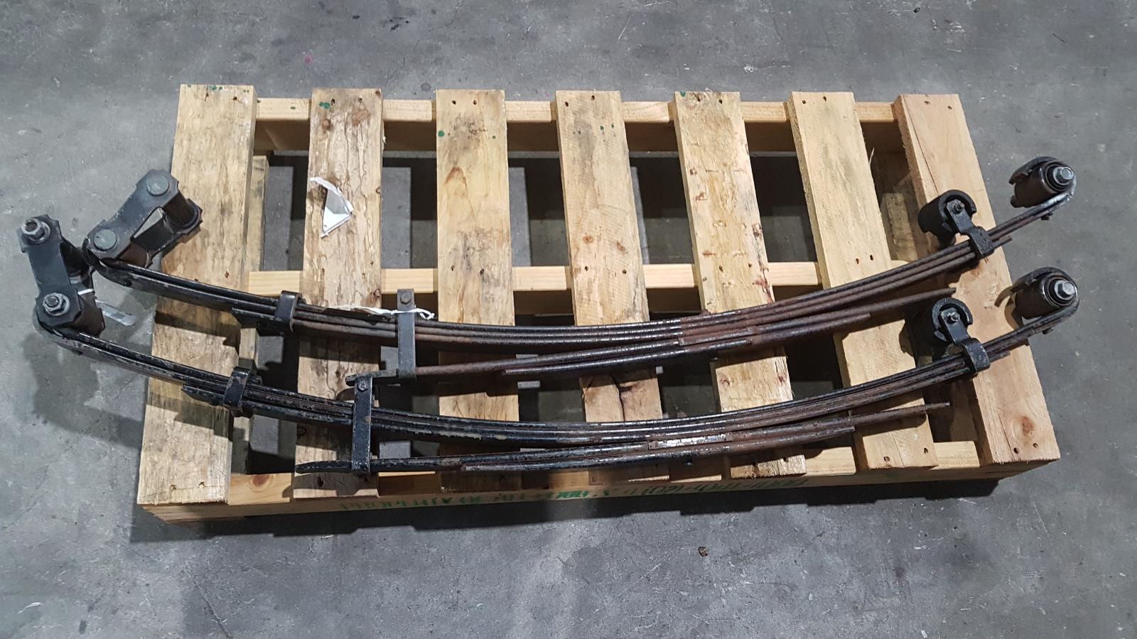 Rear Leaf Spring Hilux Toyota 2000