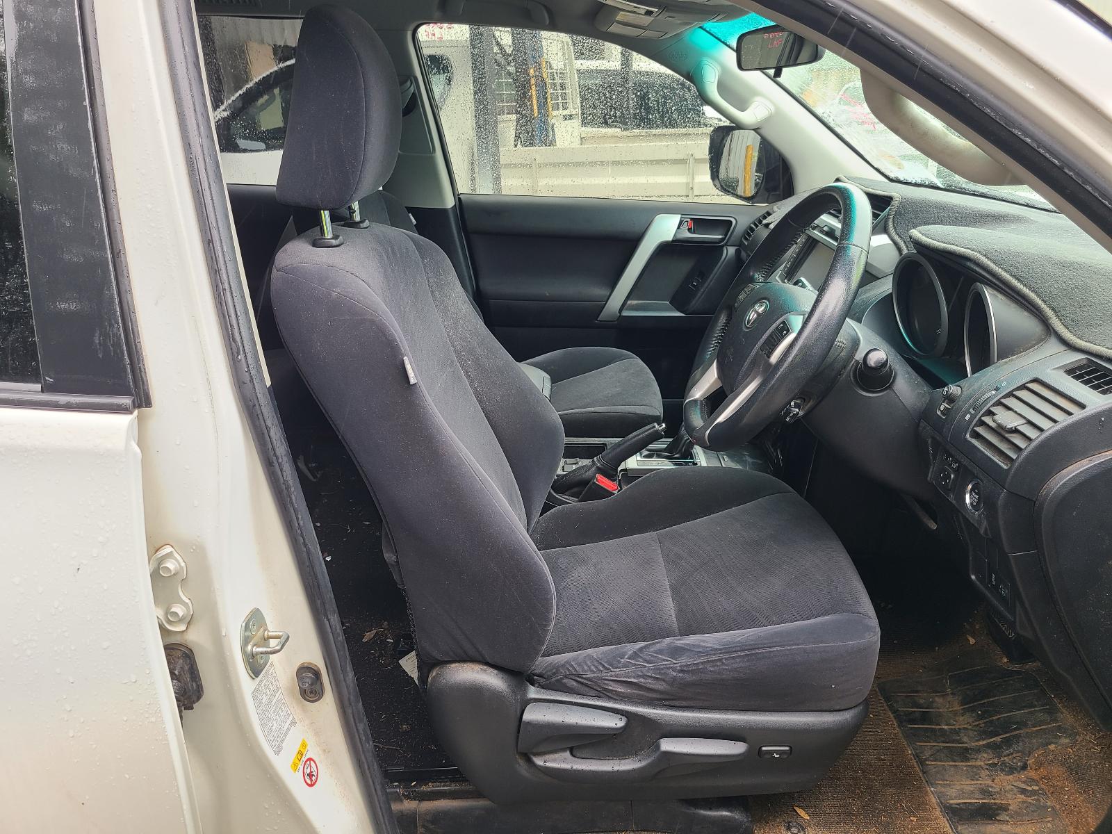 View Toyota Prado 2014 4 Door Station Wagon
