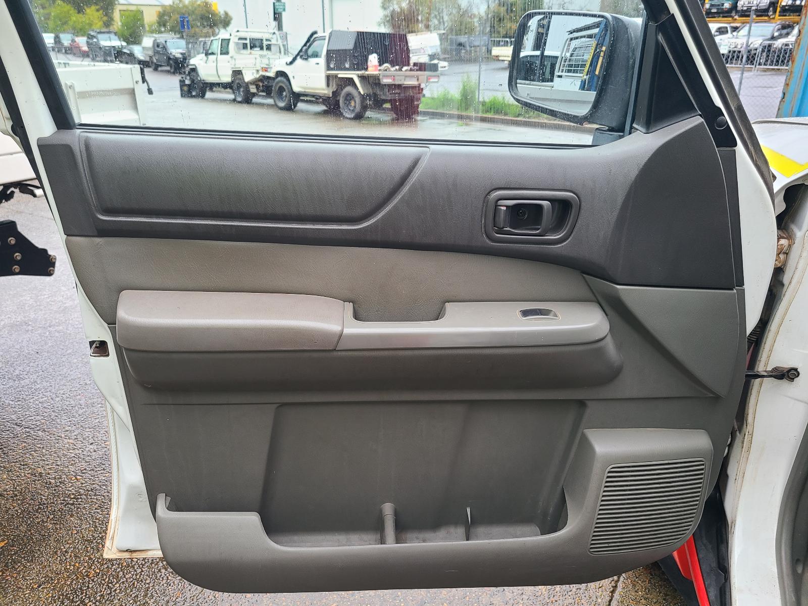 View Nissan Patrol 2015 2 Door Pickup