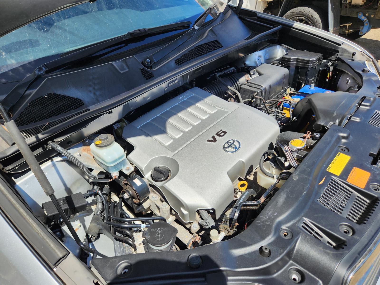 Toyota Kluger 2010 4 Door Station Wagon View Toyota Kluger 2010 4 Door Station Wagon