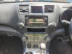 View Toyota Kluger 2010 4 Door Station Wagon