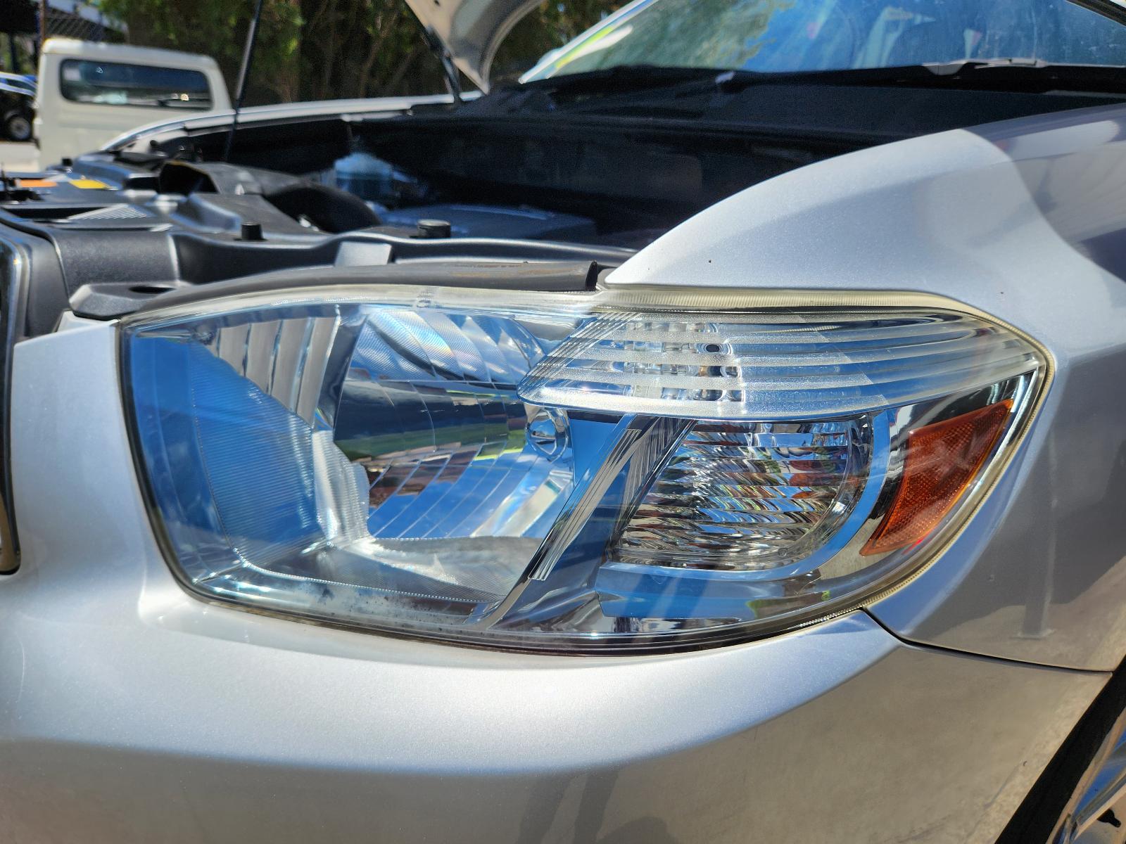 Toyota Kluger 2010 4 Door Station Wagon View Toyota Kluger 2010 4 Door Station Wagon