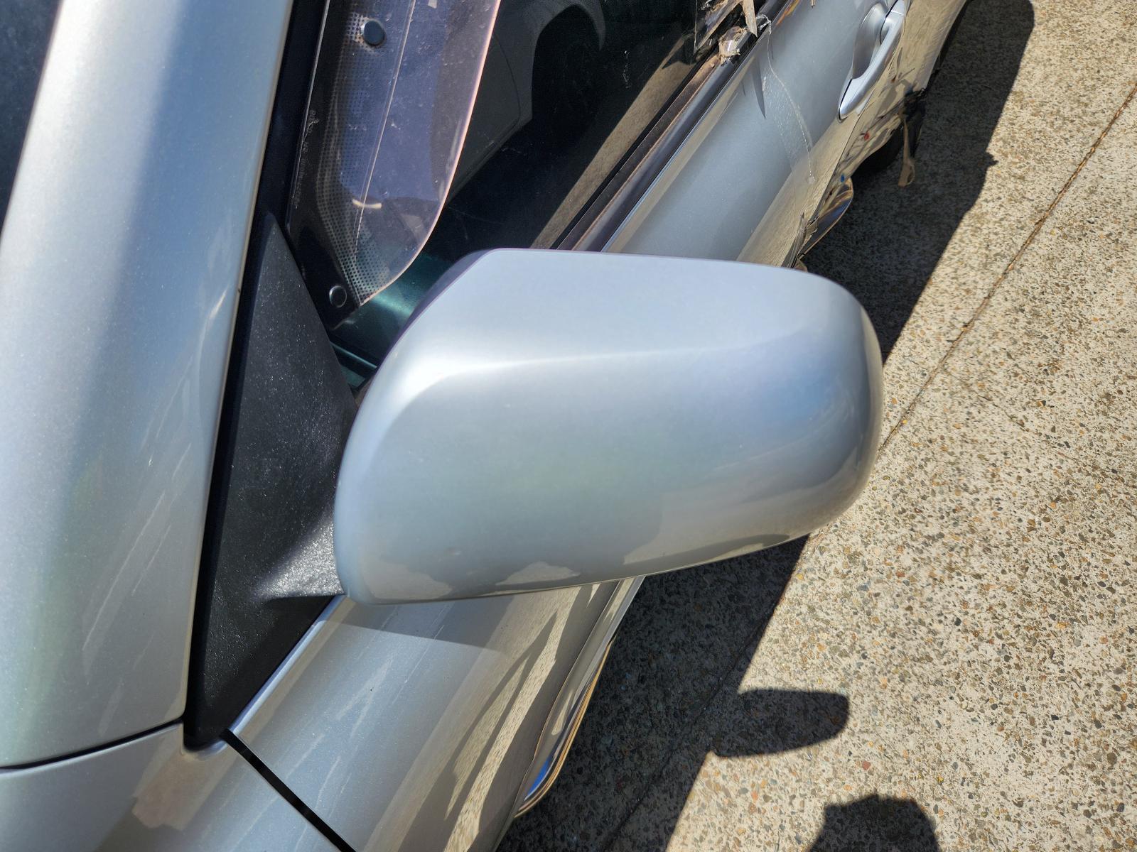 Toyota Kluger 2010 4 Door Station Wagon View Toyota Kluger 2010 4 Door Station Wagon