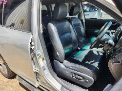 View Toyota Kluger 2010 4 Door Station Wagon