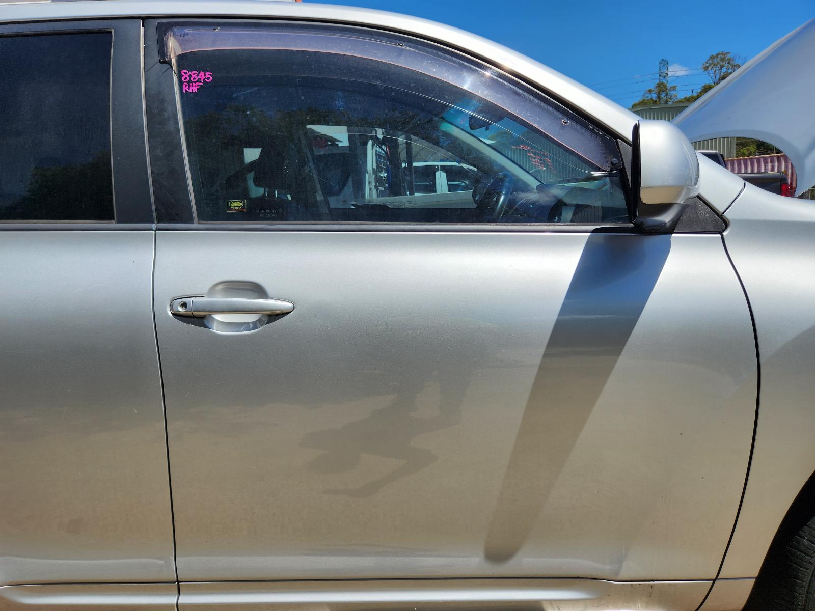 Toyota Kluger 2010 4 Door Station Wagon View Toyota Kluger 2010 4 Door Station Wagon