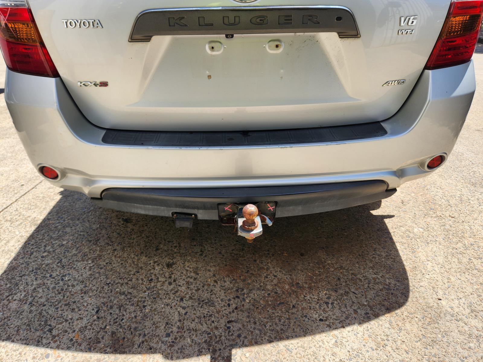 Toyota Kluger 2010 4 Door Station Wagon View Toyota Kluger 2010 4 Door Station Wagon