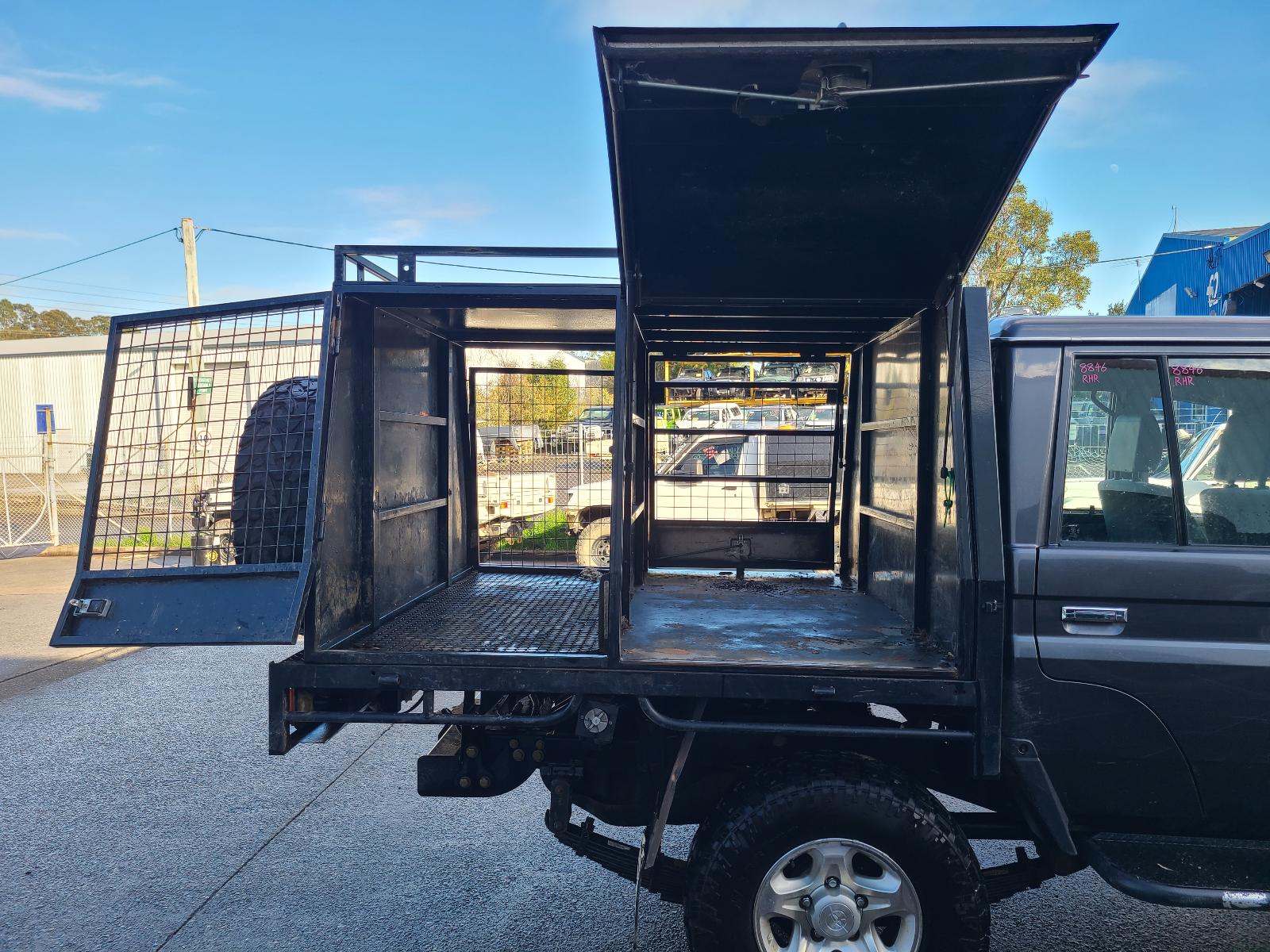 View Toyota Landcruiser 2019 4 Door Pickup