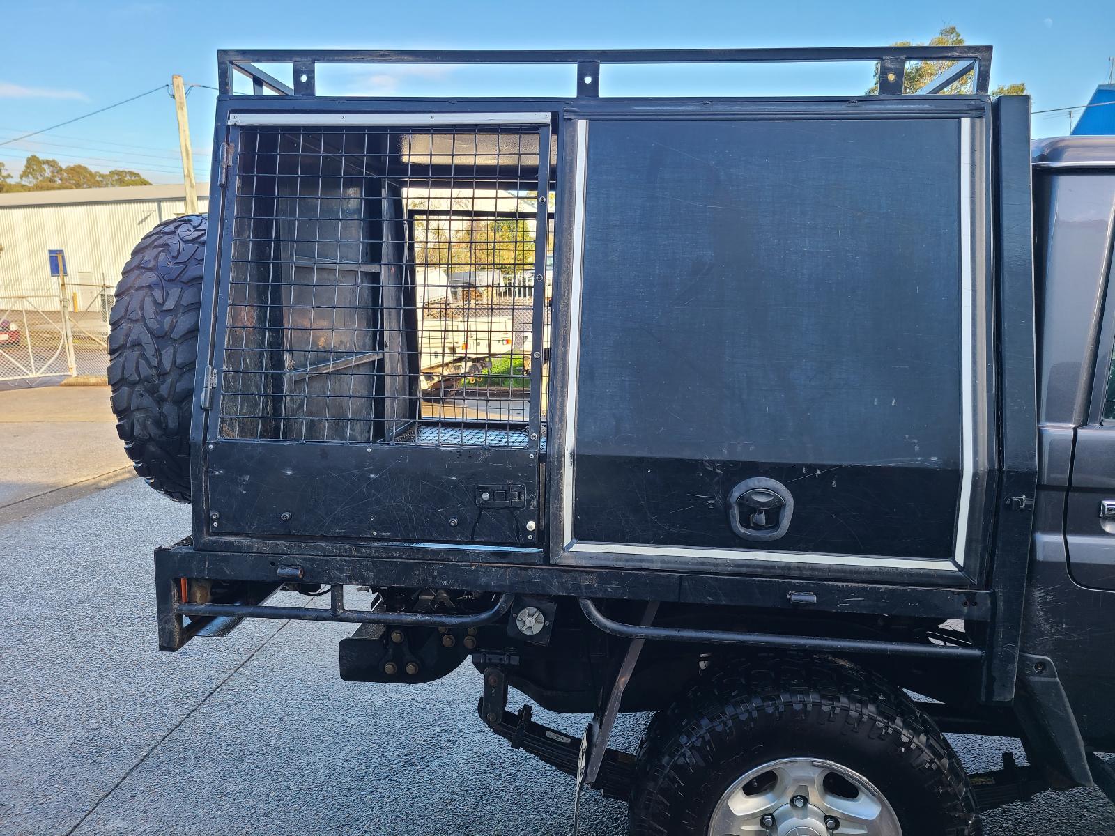 View Toyota Landcruiser 2019 4 Door Pickup