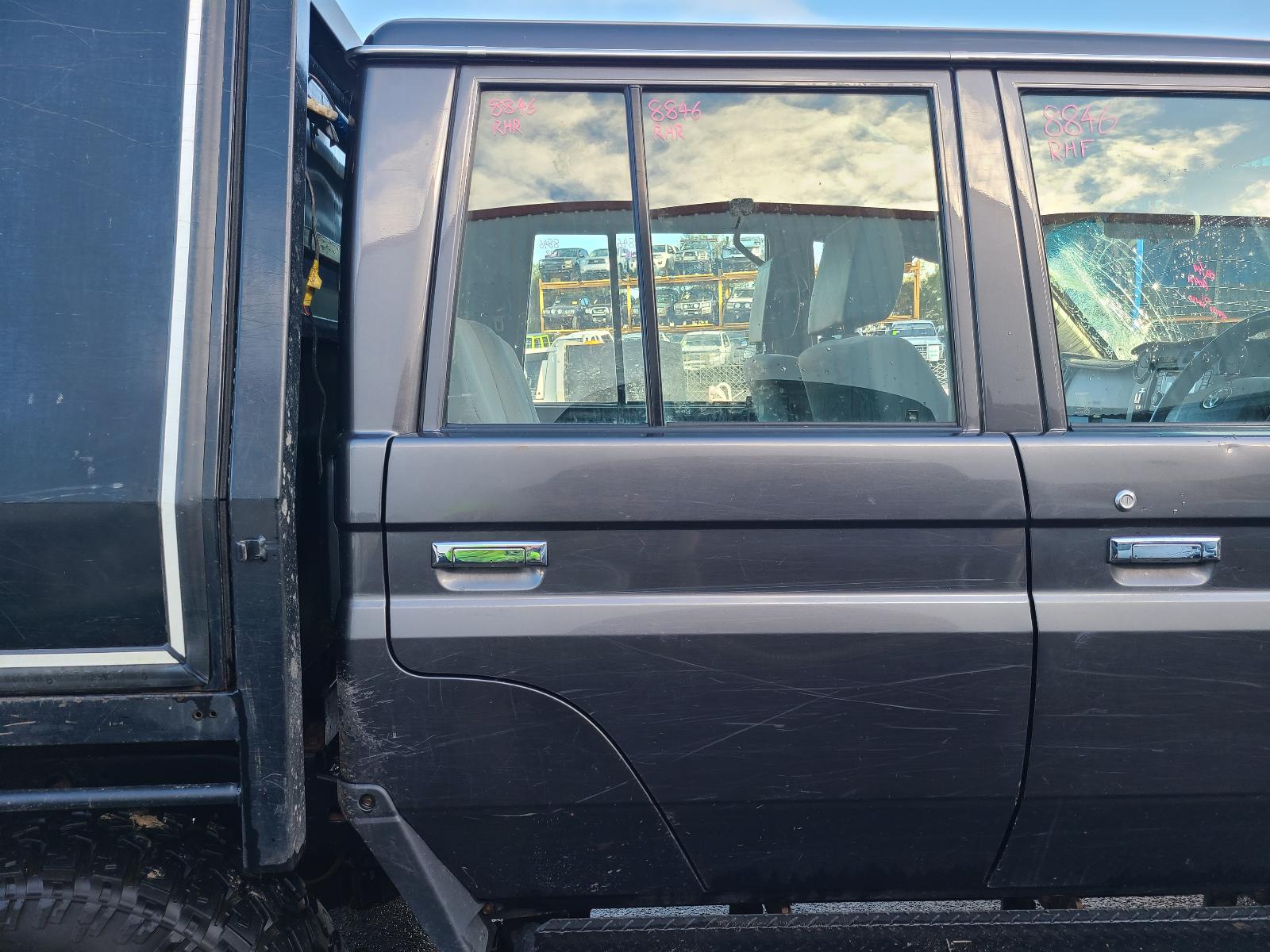 View Toyota Landcruiser 2019 4 Door Pickup