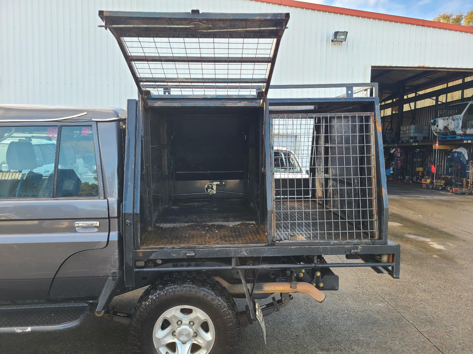 View Toyota Landcruiser 2019 4 Door Pickup
