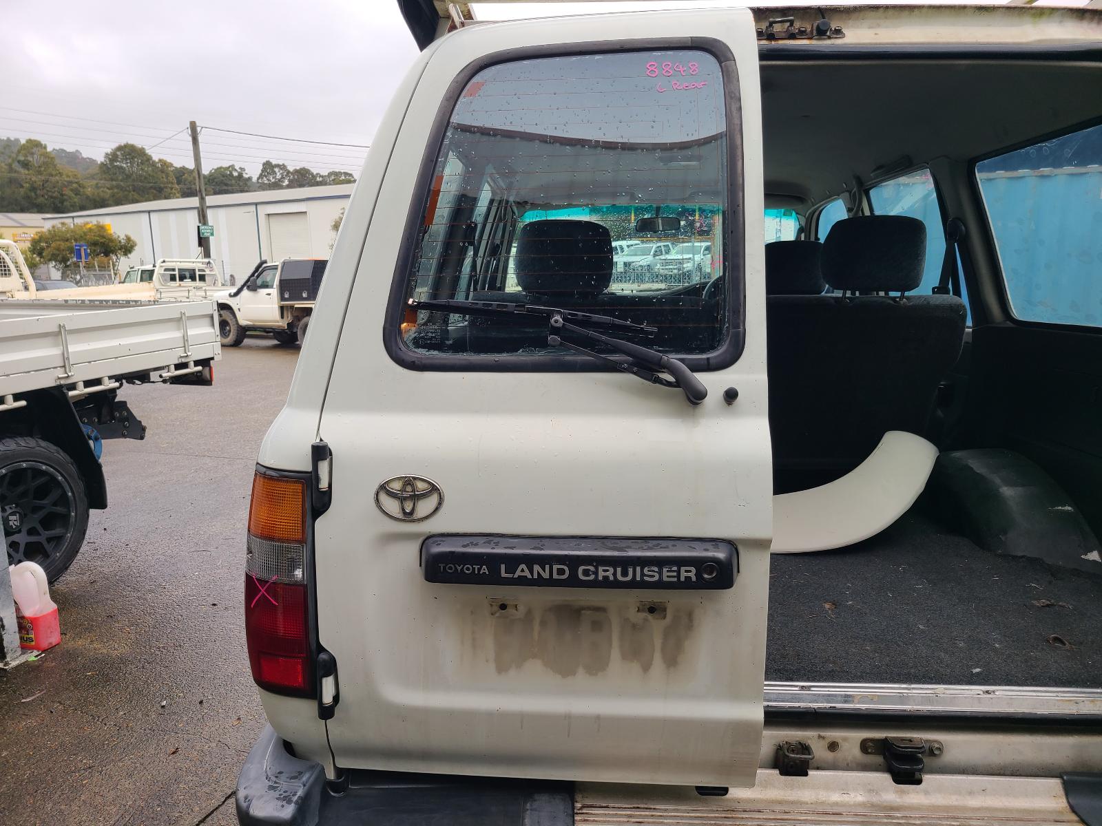 View Toyota Landcruiser 1996 4 Door Station Wagon