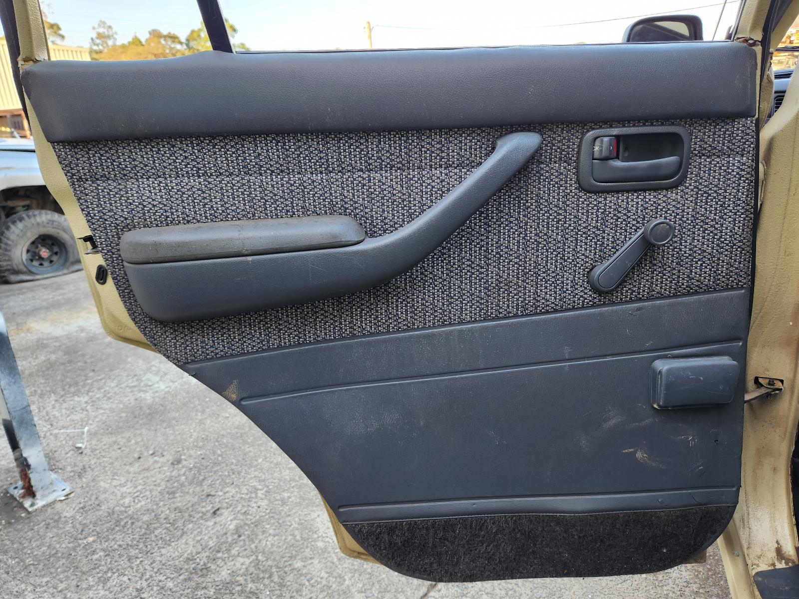 Toyota Landcruiser 1993 4 Door Station Wagon View Toyota Landcruiser 1993 4 Door Station Wagon