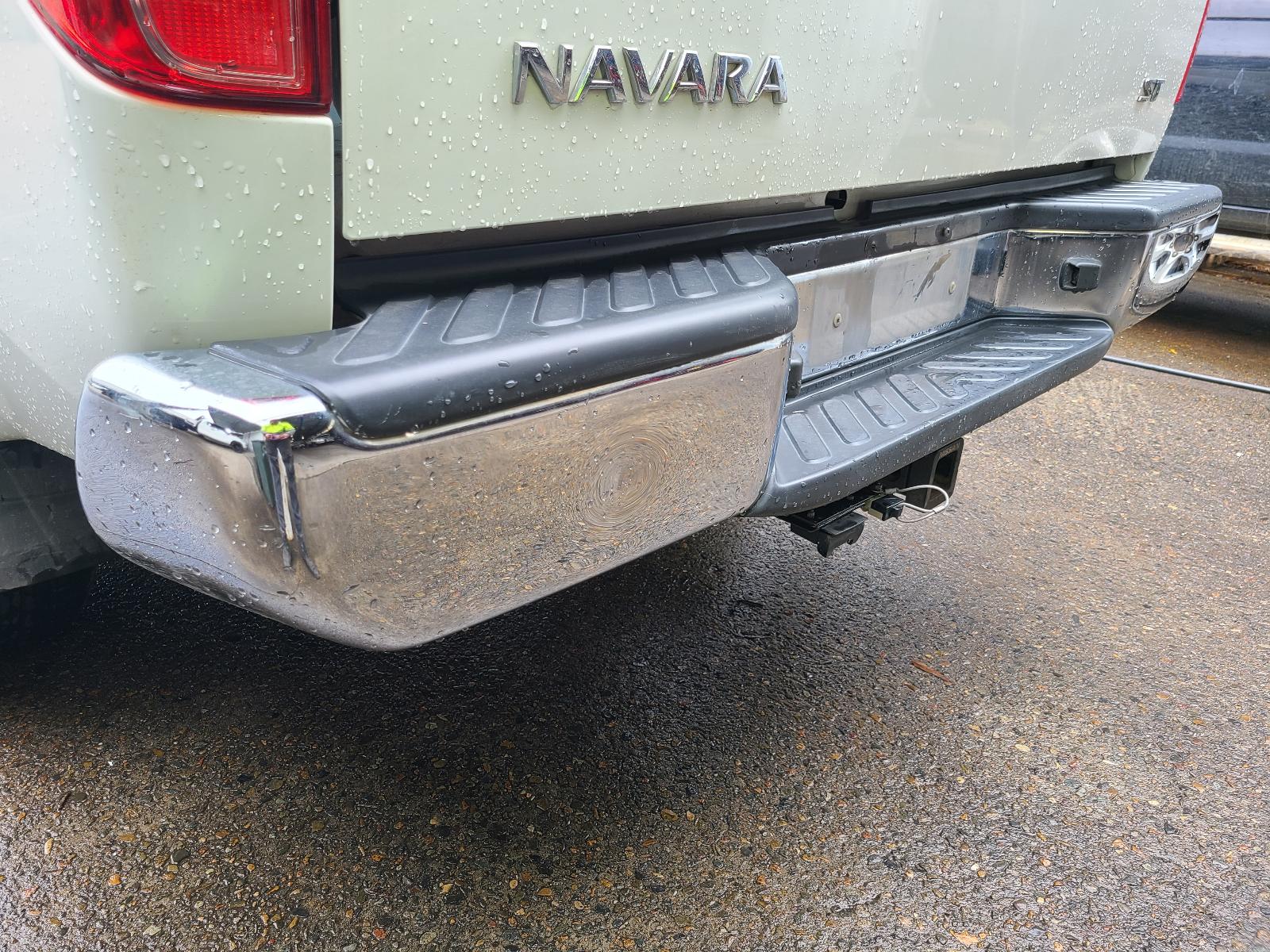 View Nissan Navara 2012 4 Door Utility