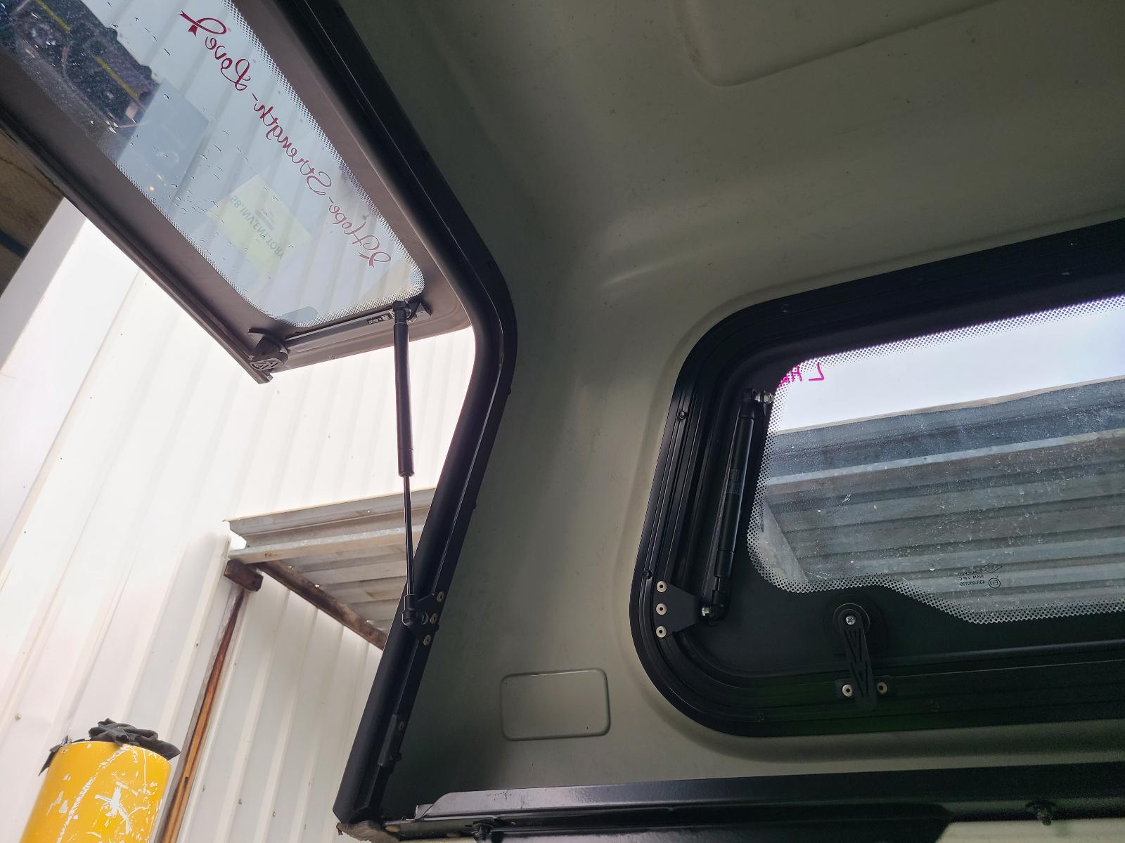 View Nissan Navara 2012 4 Door Utility